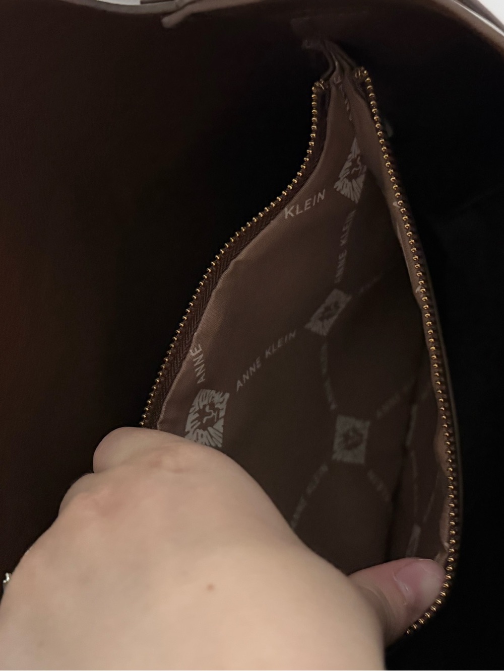 Anne Klein Shoulder Bag - Picture 6 of 6